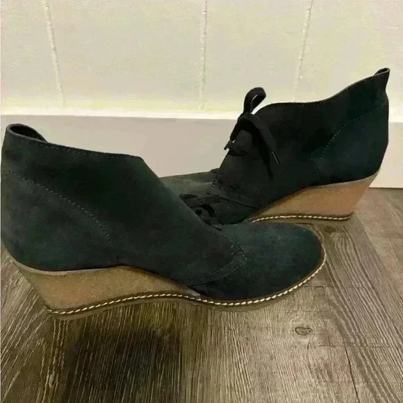 J.Crew leather ankle boots made in Italy size 9 - Picture 2 of 3
